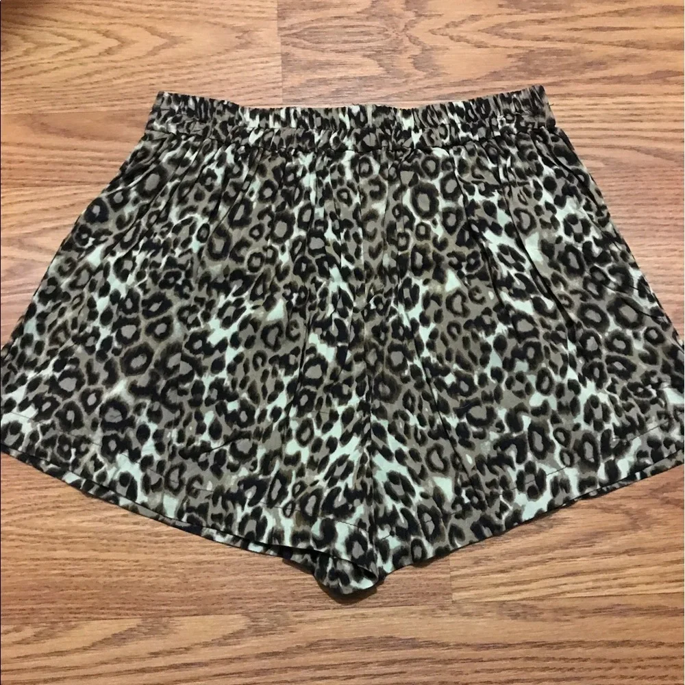 Marilyn Monroe Shorts SZ XS‎